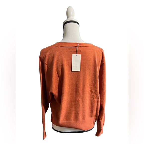 NWT cropped cardigan burnt orange - Picture 3 of 5